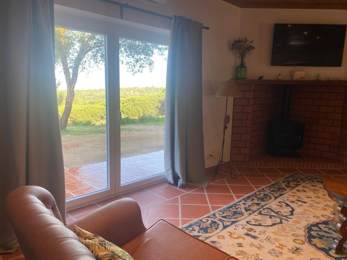 Montum Farm Living Pensionat Melides Exteriör bild